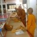 ประเพณีตักบาตรธูปเทียน