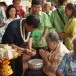 พิธีสรงน้ำพระพุทธรูป ๙ วัด เสริมสิริมงคลสืบสานประเพณีสงกรานต์ ประจำปี๒๕๕๖