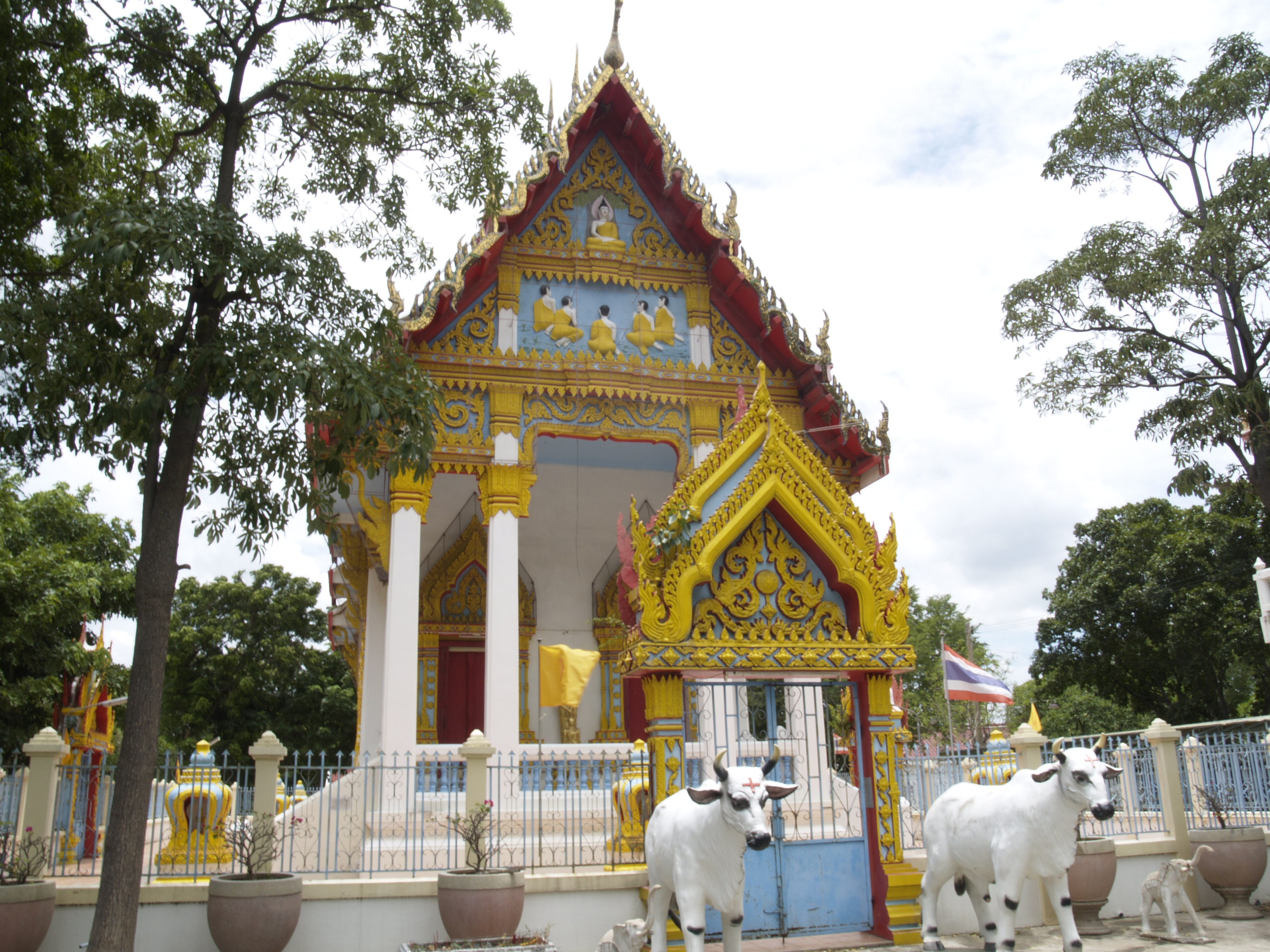 วัดเขาวงพระจันทร์