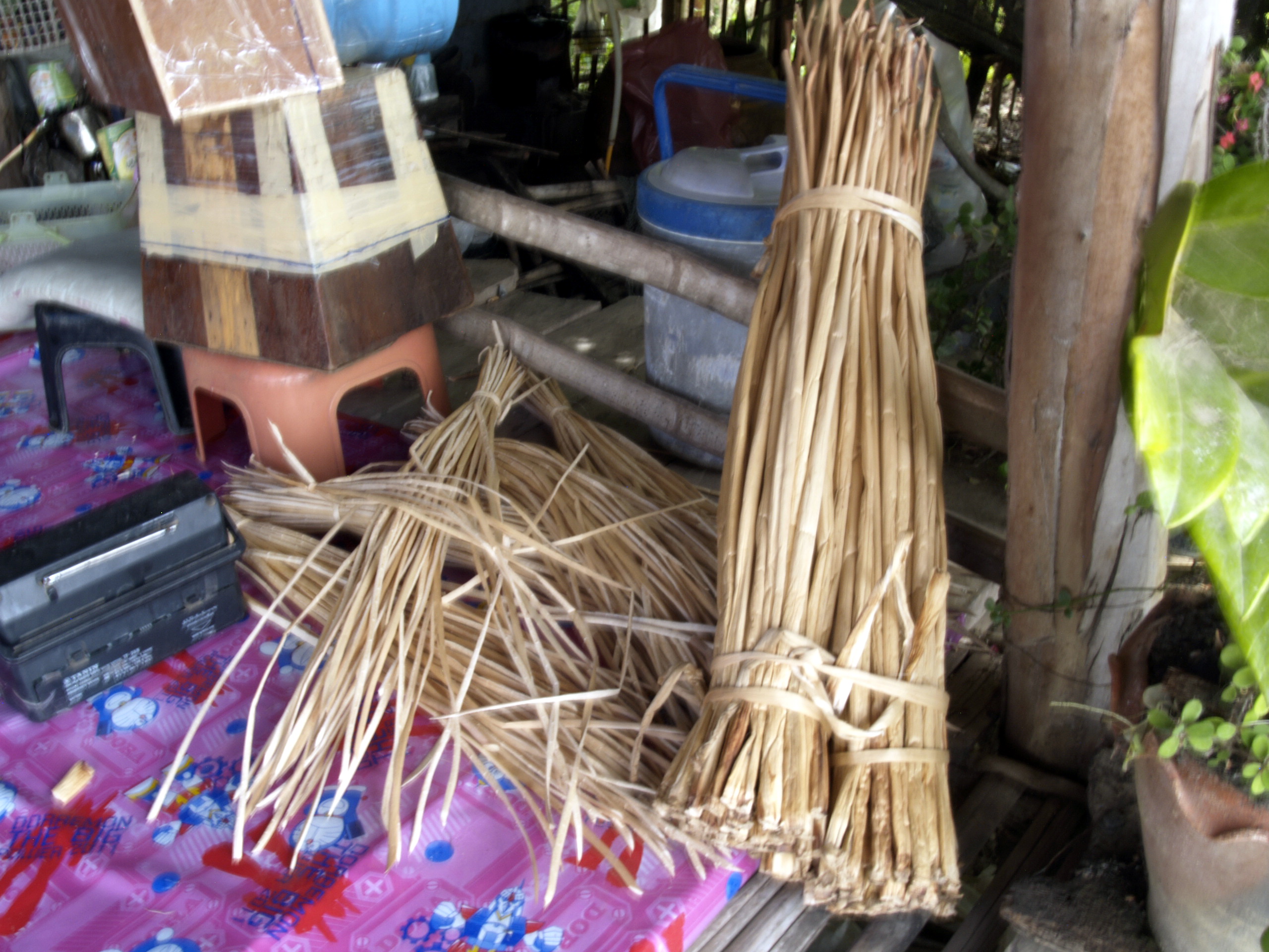 การสานผักตบชวา