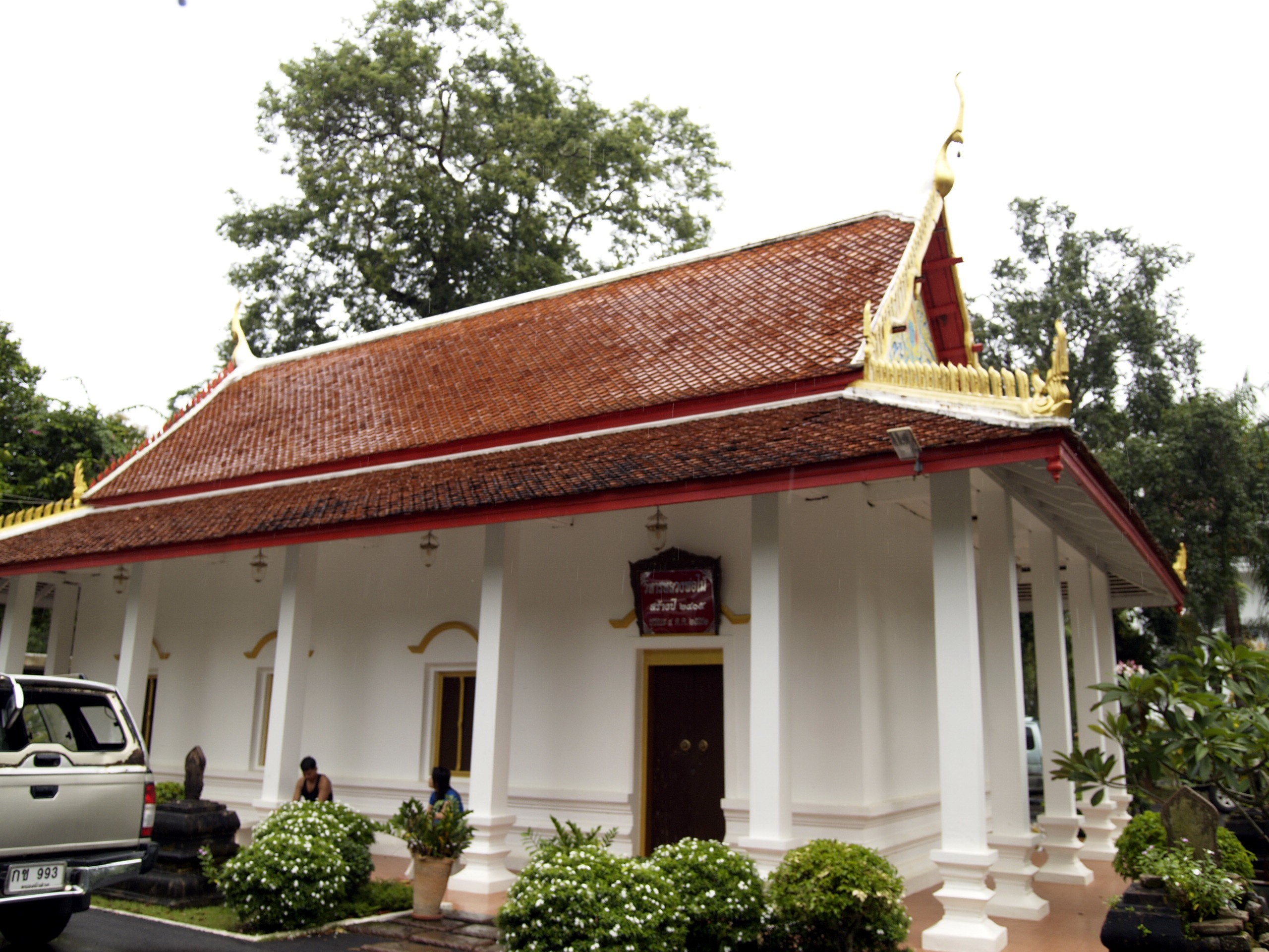 พระอุโบสถเก่า(วิหารหลวงพ่อไม้)