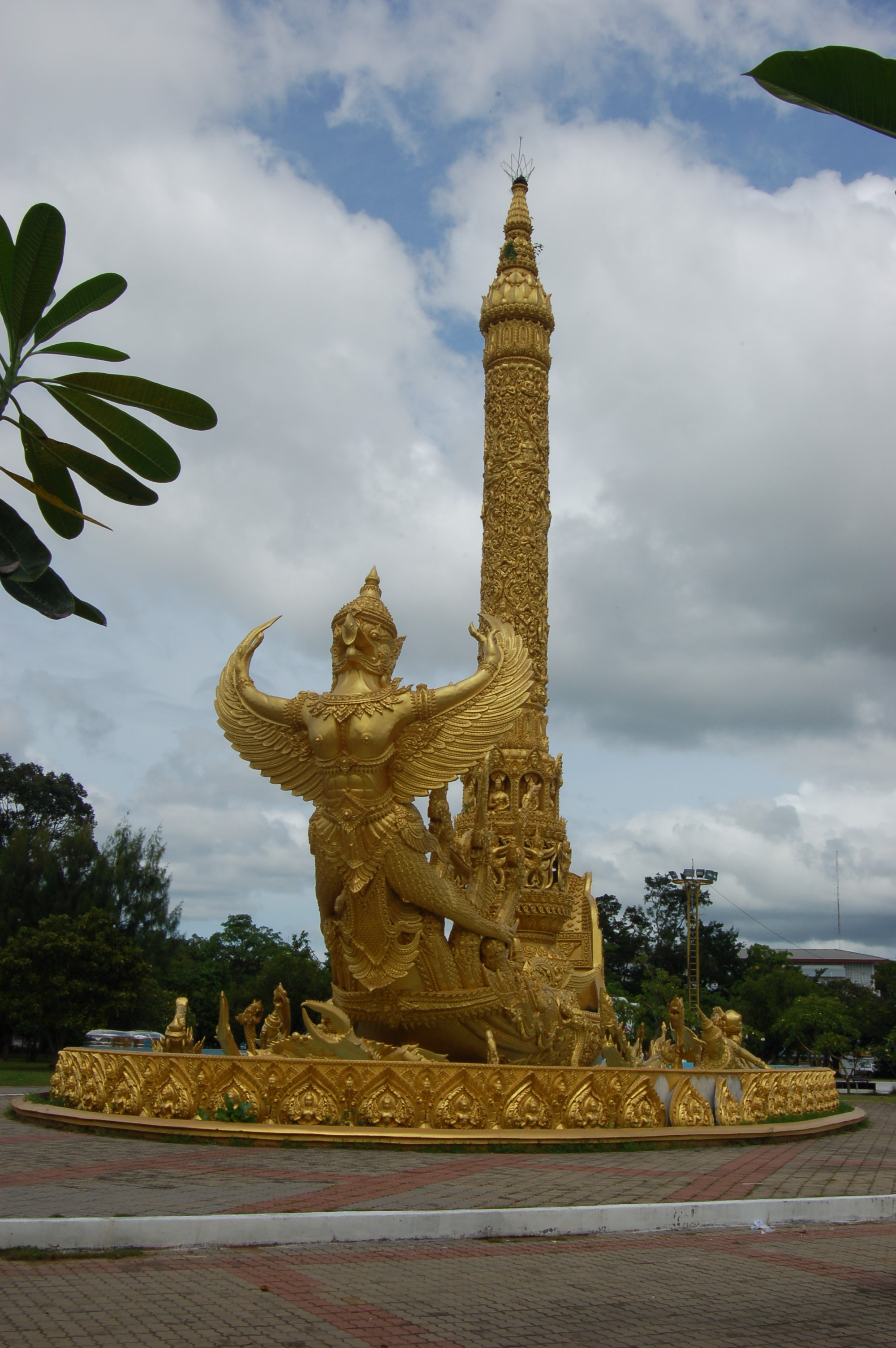 เทียนพรรษาเฉลิมพระเกียรติ